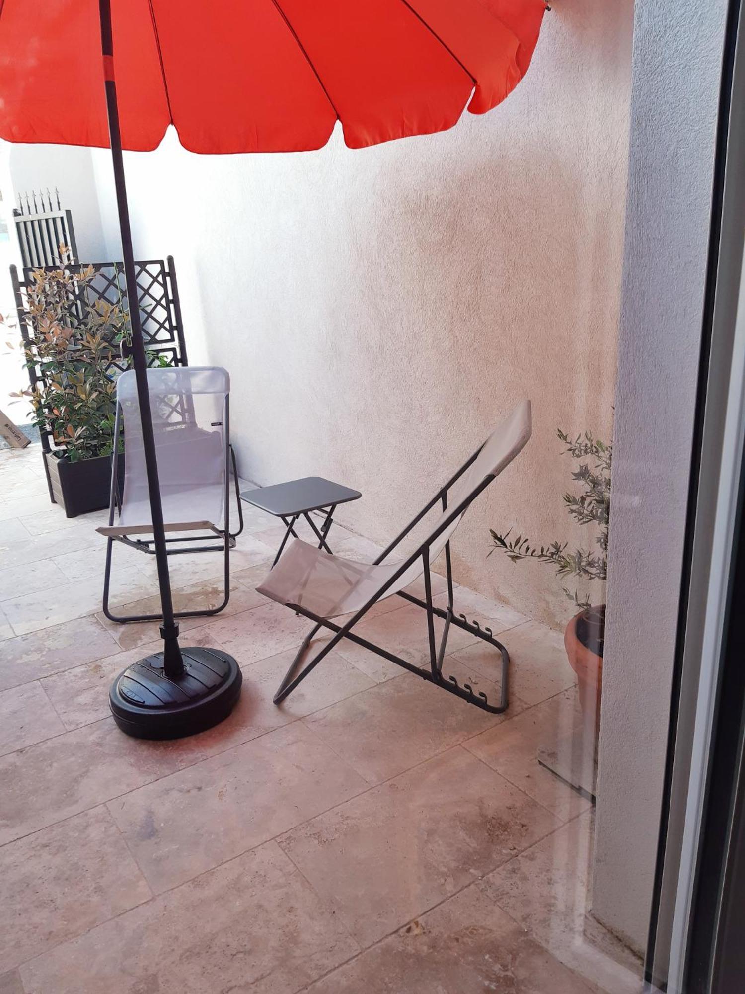 Le Gite D'Eglantine Eyguières Buitenkant foto